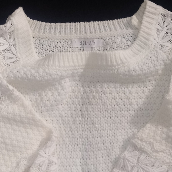 dELiA*s White Sweater - Picture 6 of 6